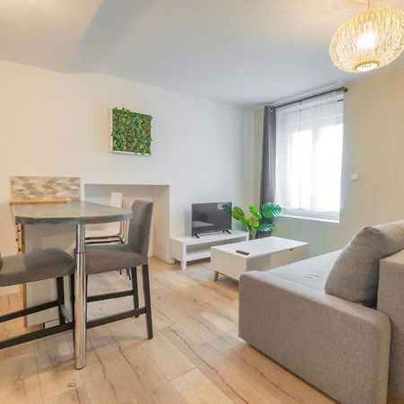 Appartamento Triplex Cosy Reims Esterno foto