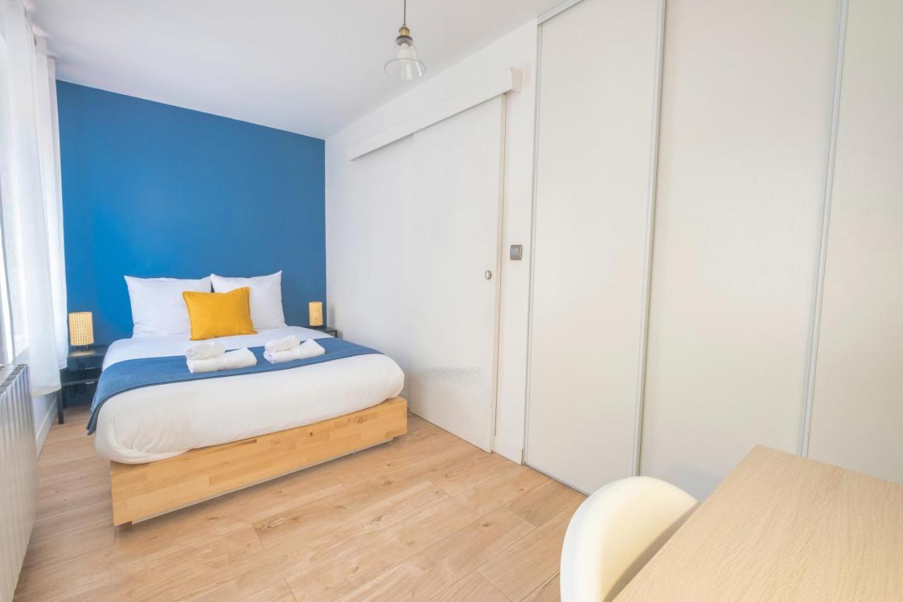 Appartamento Triplex Cosy Reims Esterno foto