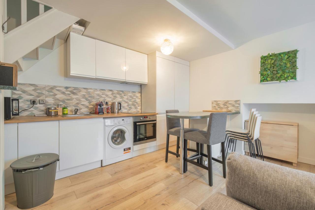 Appartamento Triplex Cosy Reims Esterno foto