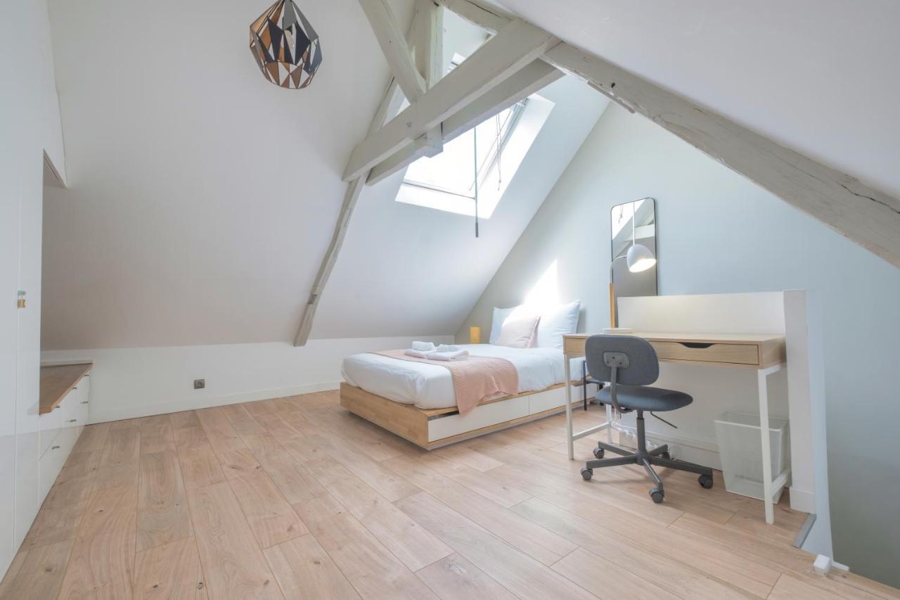 Appartamento Triplex Cosy Reims Esterno foto