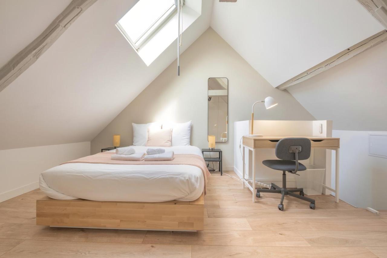 Appartamento Triplex Cosy Reims Esterno foto