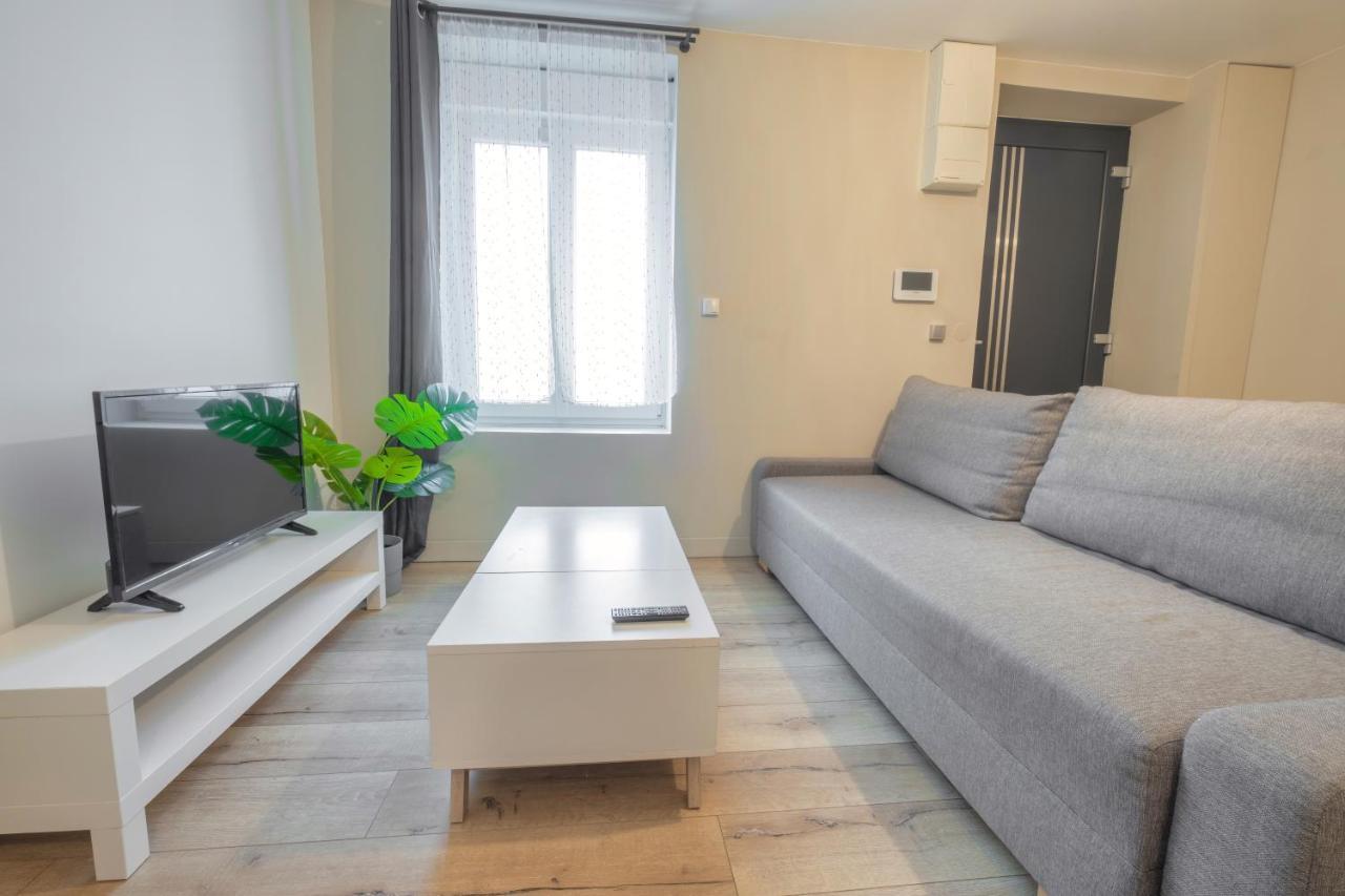 Appartamento Triplex Cosy Reims Esterno foto